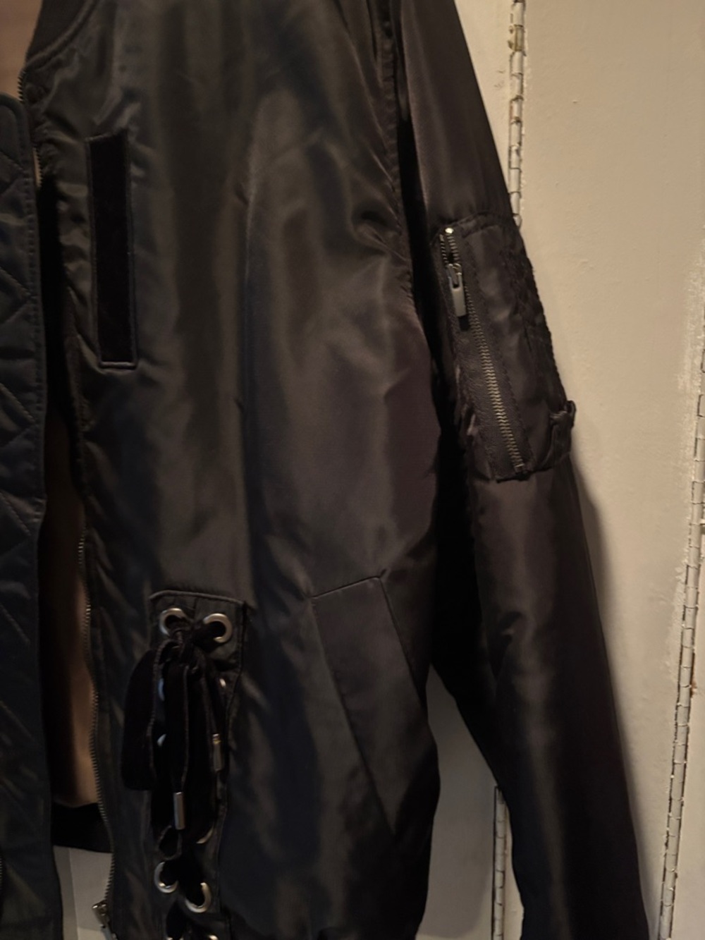 Bomber Jacket - Picture 4 of 7